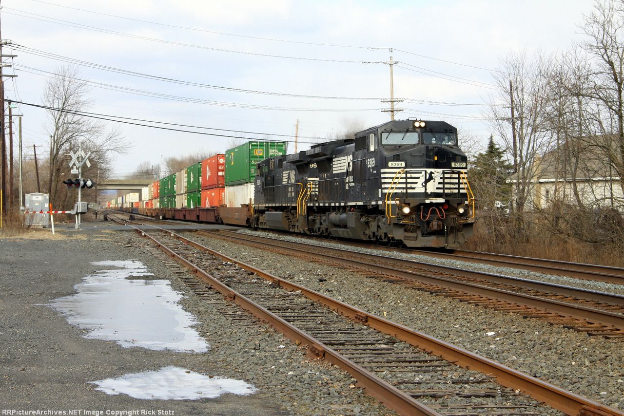 NS 8369